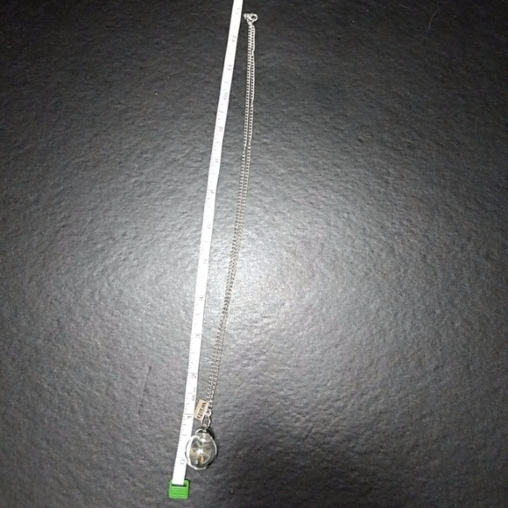 *** Silver Tone Make A Wish Necklace - Picture 2 of 3